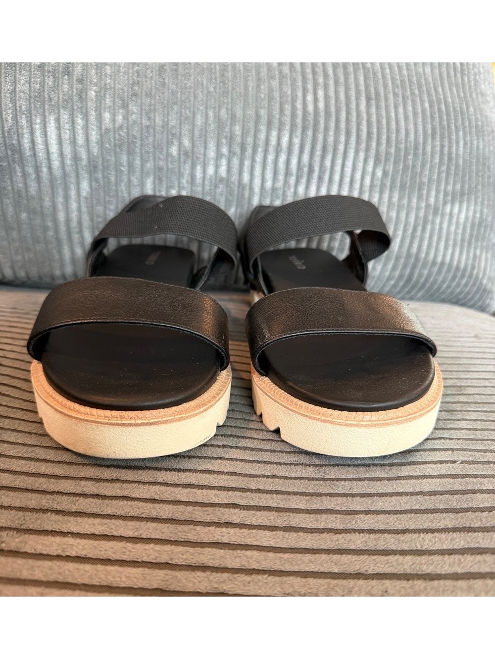 Torrid Black Platform Sandals with Elastic Strap size 9 Extra Wide